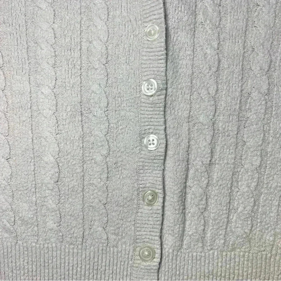 Abercrombie Kids Girls Button Up Cream Cable
Knit Cardigan Size 11/12 - Picture 4 of 7